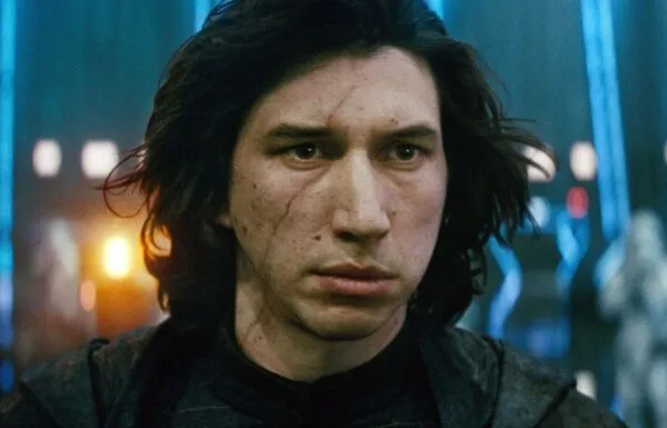Adam Driver jako Ben Solo ve Star Wars: Vzestup Skywalkera