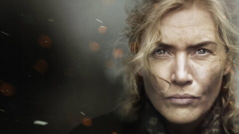 Kate Winslet ve filmu Lee jako válečná fotografka Lee Miller