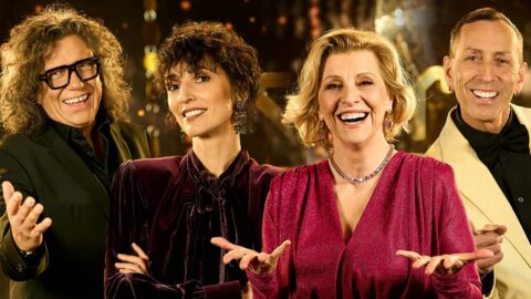Jana Burkiewiczová (druhá zleva) s porotci StarDance 2026 – čtyřčlenná porota taneční soutěže České televize