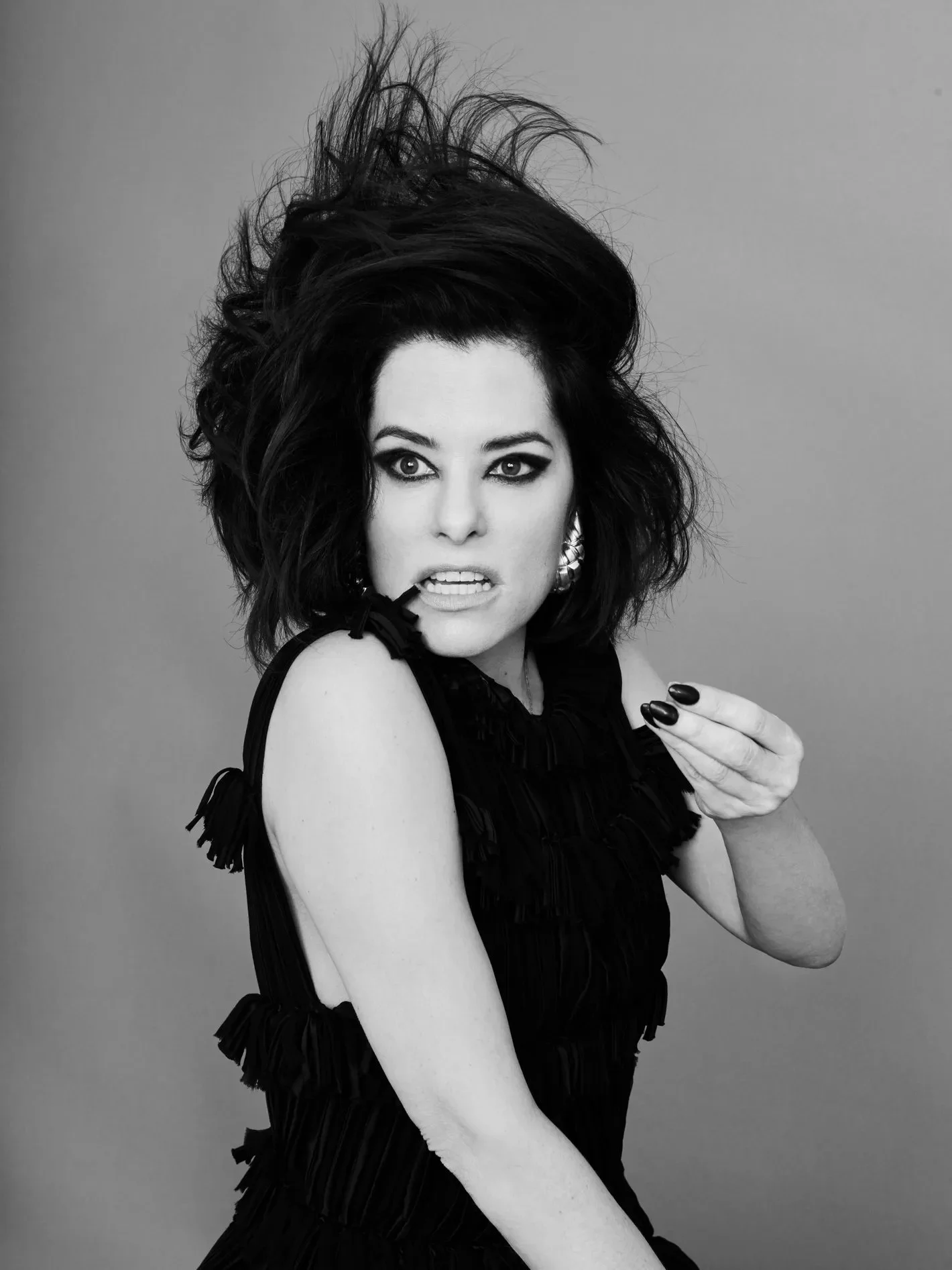 Parker Posey, hostitelka reality soutěže The Mob na Hulu