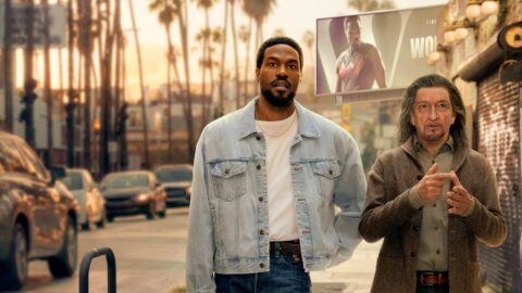 Yahya Abdul-Mateen II jako Simon Williams v seriálu Wonder Man