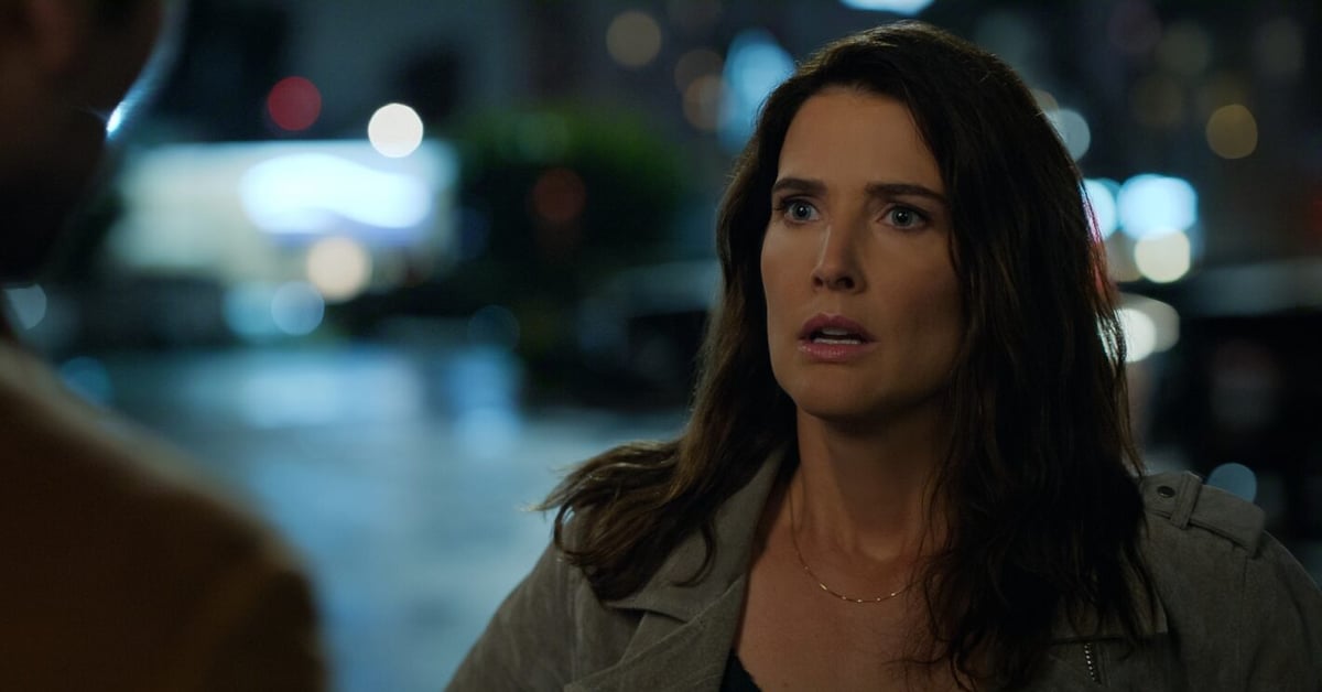 Cobie Smulders jako Emi Finch v seriálu The Lincoln Lawyer