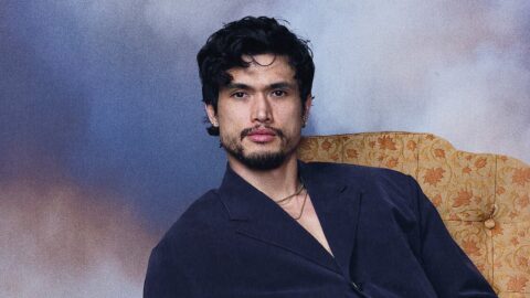 Herec Charles Melton, ktery by mel ztvarnit Kakashiho v hrane filmove adaptaci Naruta