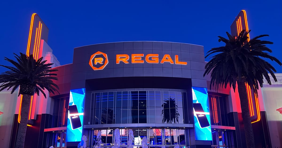 Vstup do multikina Regal Cinemas, jednoho z hlavních amerických kinořetězců