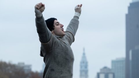 Anthony Ippolito jako Sylvester Stallone ve filmu I Play Rocky