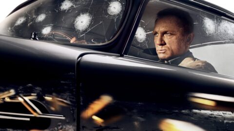 Daniel Craig jako James Bond ve filmu Není čas zemřít
