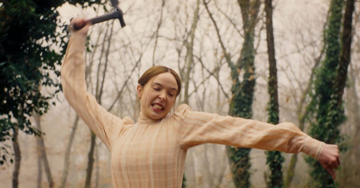 Ella Beatty jako Lizzie Bordenová v seriálu Monstrum: Příběh Lizzie Borden na Netflixu