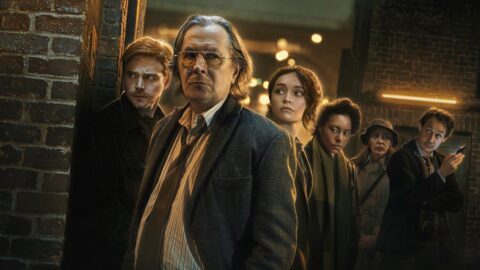 Gary Oldman jako Jackson Lamb v seriálu Slow Horses