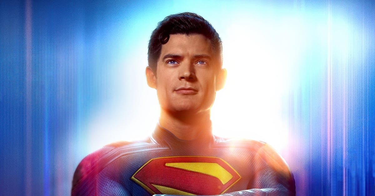 David Corenswet jako Superman ve filmu Superman (2025) - vlajkovy projekt DC Studios pod vedenim Jamese Gunna